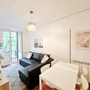 https://apartamento-urbieta-by-sanse-holidays-center.sansebastianhotels.net
